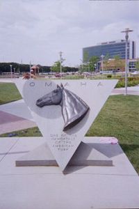 240px-OmahaHorseStinsonParkOmahaNE