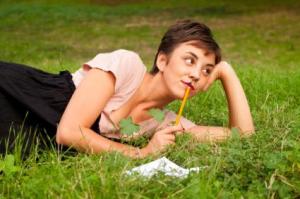 165083-425x283-writing-prompts